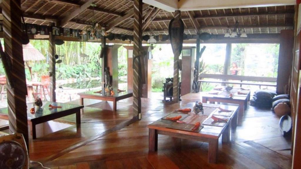 The Lotus Garden Bed and Breakfast Puerto Princesa Buitenkant foto